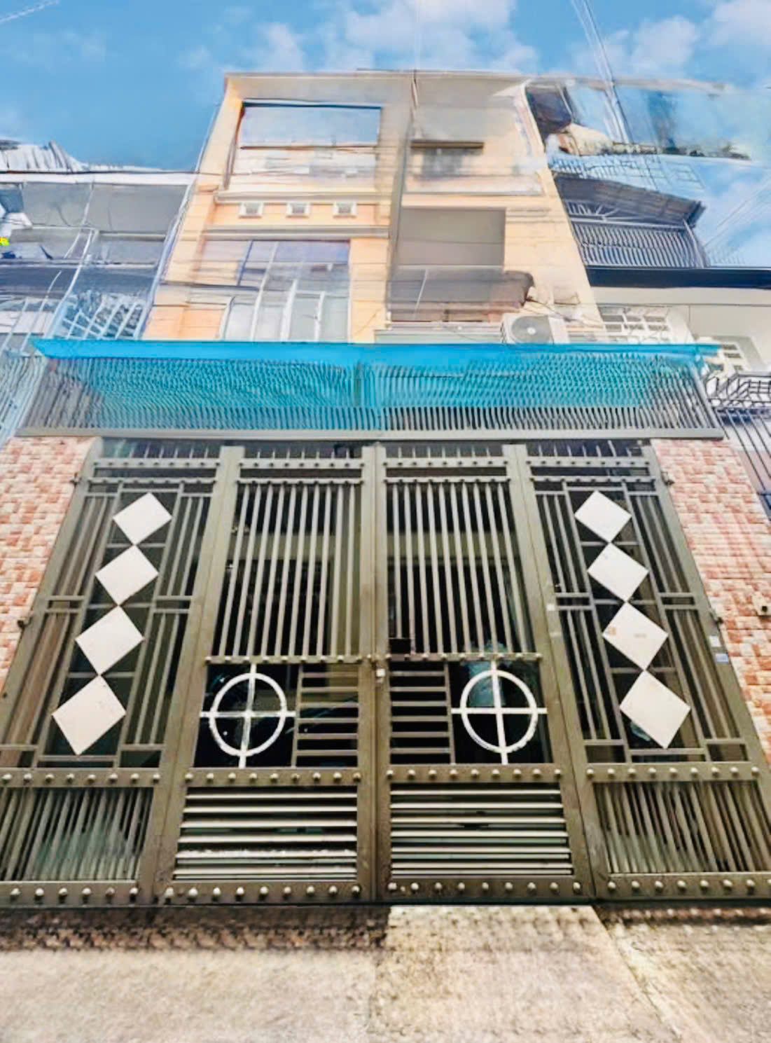 TUYỆT PHẨM CMT8 Q10 - KHÔNG CĂN 2 – 3 TẦNG CAO CẤP – NGANG 5M – 60M². - Ảnh chính